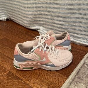 Stylish Women's Sneakers in Pink and Gray